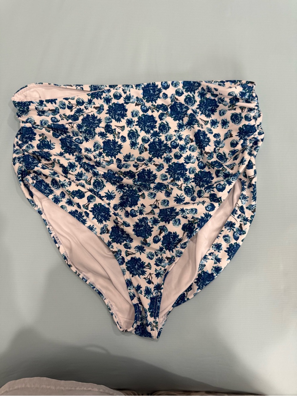 High-Waist Floral Swim Bottoms in White and Navy